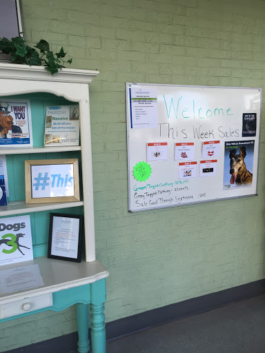 Thrift Store «Humane Society Thrift Store», reviews and photos, 4445 20th St, Vero Beach, FL 32966, USA