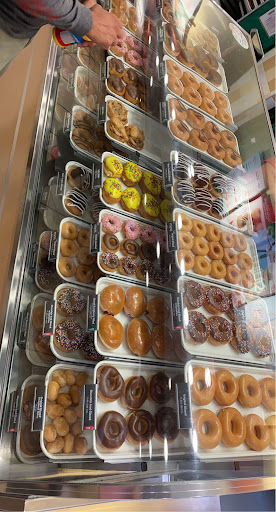 Bakery «Krispy Kreme Doughnuts», reviews and photos, 798 Campbell Ln, Bowling Green, KY 42104, USA