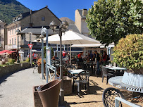 Atmosphère du Restaurant La Terrasse à Luz-Saint-Sauveur - n°2