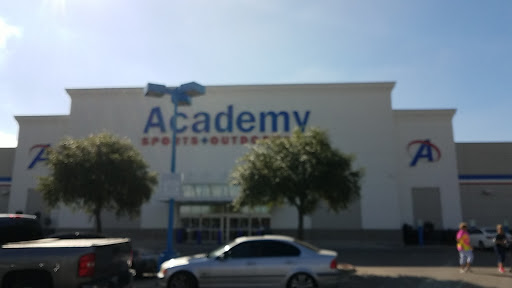 Sporting Goods Store «Academy Sports + Outdoors», reviews and photos, 15350 I-35, Selma, TX 78154, USA