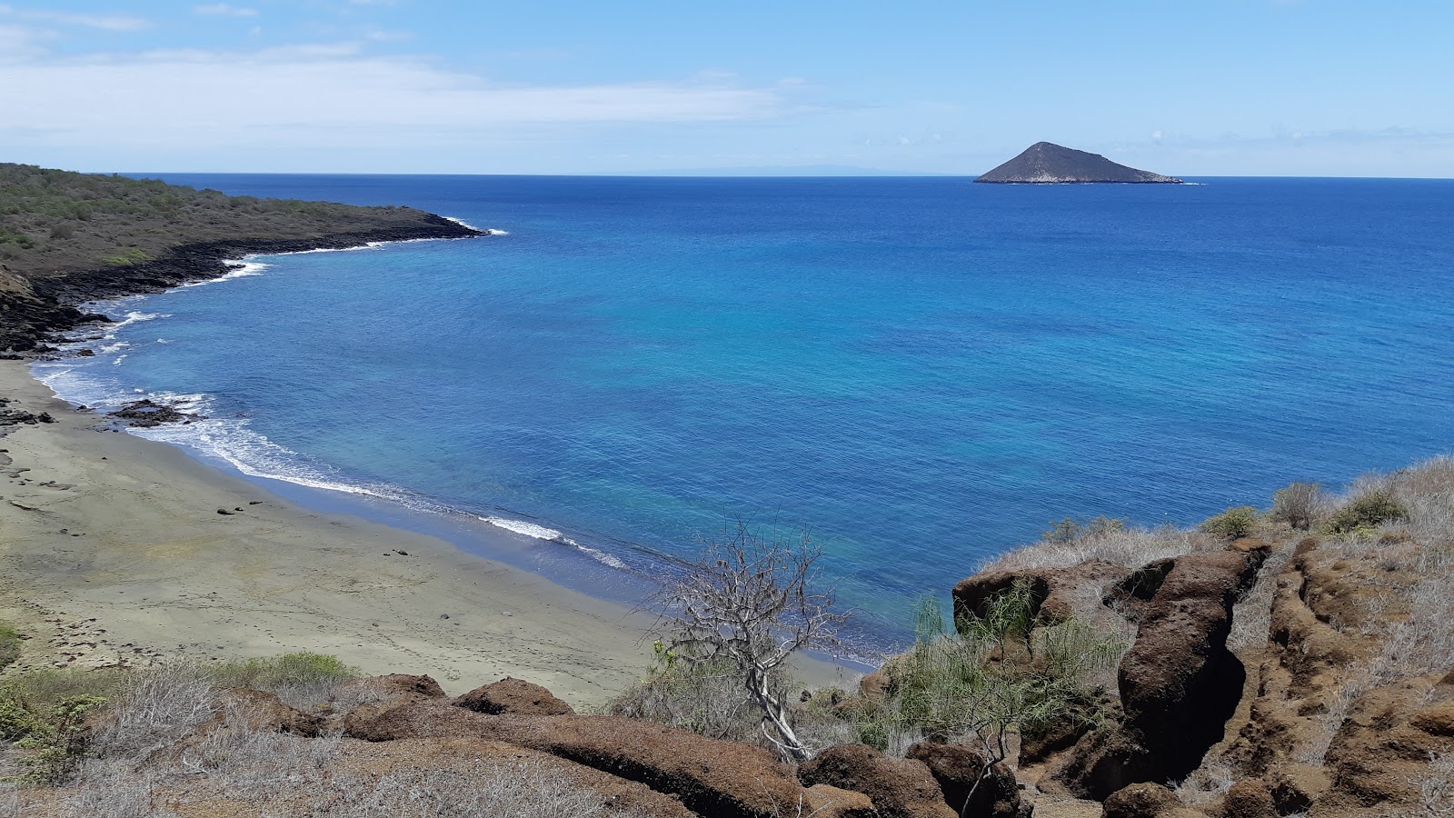 Punta Cormorant'in fotoğrafı ve güzel manzarası