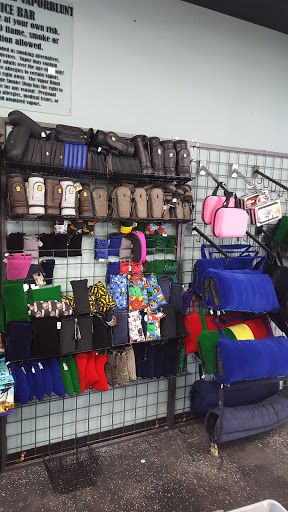 Tobacco Shop «Wild Side Smoke Shop», reviews and photos, 776 Thousand Oaks Blvd, Thousand Oaks, CA 91360, USA