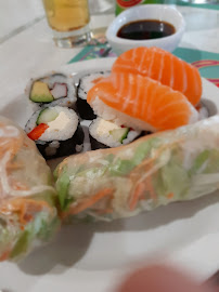 Sushi du Restaurant asiatique Restaurant Owok à Saint-Mitre-les-Remparts - n°6