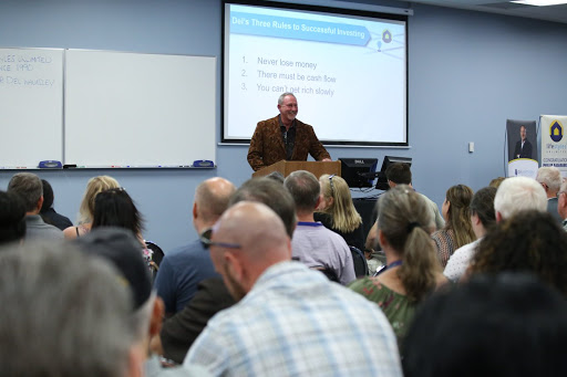 Real Estate Consultant «Education and Mentor Club for Real Estate Investing», reviews and photos, 11200 Westheimer Rd Suite 1000, Houston, TX 77042, USA