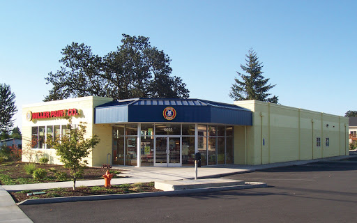 Miller Paint & Wallpaper, 19333 Molalla Ave, Oregon City, OR 97045, USA, 