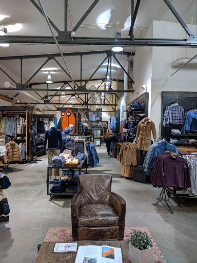 Clothing Store «Patagonia St. Paul», reviews and photos, 1648 Grand Ave, St Paul, MN 55105, USA