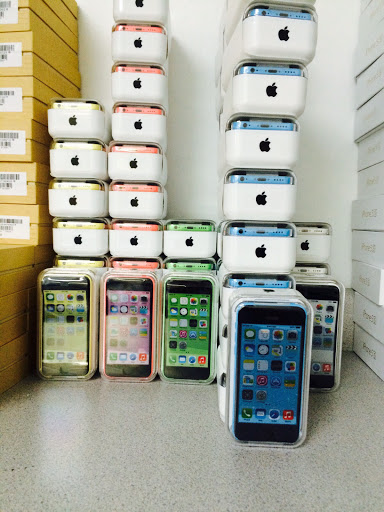 Cell Phone Store «DMV Unlocked Wireless», reviews and photos, 7054 Spring Garden Dr, Springfield, VA 22150, USA