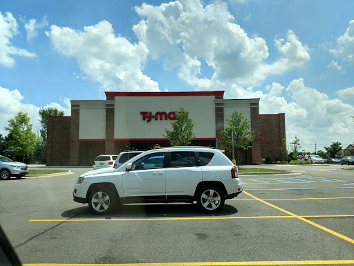 Department Store «T.J. Maxx», reviews and photos, 1965 N Canton Center Rd, Canton, MI 48187, USA