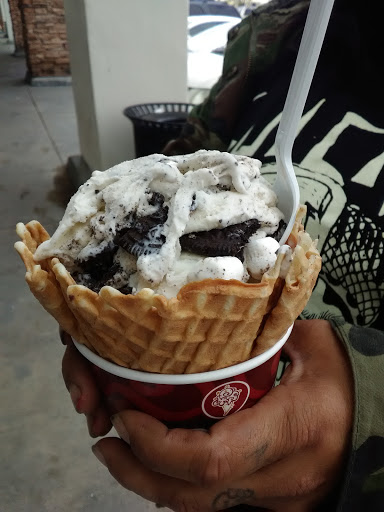 Ice Cream Shop «Cold Stone Creamery», reviews and photos, 7000 Eastern Ave Suite E, Bell Gardens, CA 90201, USA