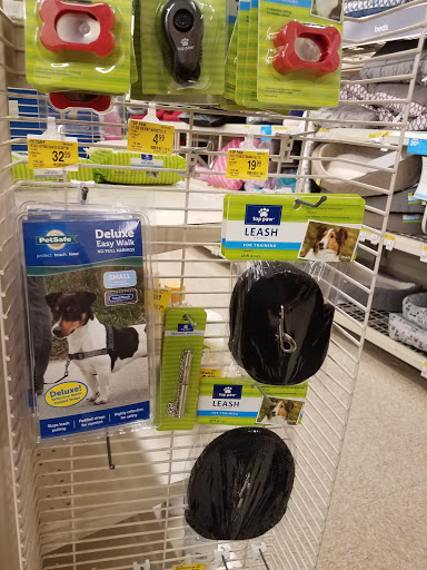 Pet Supply Store «PetSmart», reviews and photos, 248 Westminster Dr, Carlisle, PA 17013, USA
