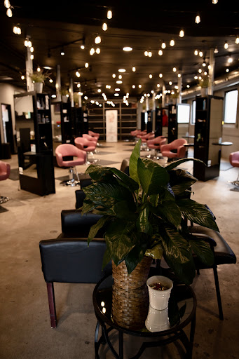 Hair Salon «Do the Bang Thing Salon», reviews and photos, 1957 S Broadway, Denver, CO 80210, USA