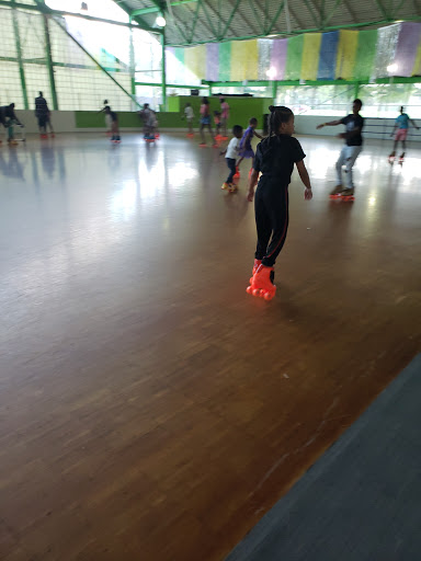 Roller Skating Rink «Zelma Watson George Roller Skating Facility», reviews and photos, 3155 Martin Luther King Jr Dr, Cleveland, OH 44104, USA