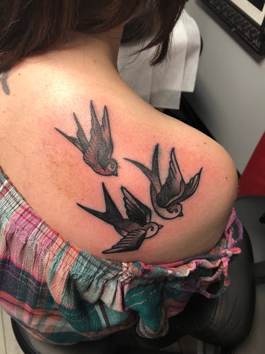 Tattoo Shop «Carmel Tattoo INK», reviews and photos, 43 W Main St, Carmel, IN 46032, USA