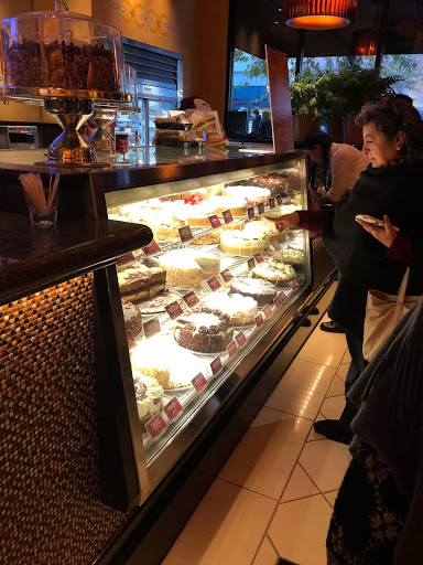 Restaurant «The Cheesecake Factory», reviews and photos, 24250 Town Center Dr, Santa Clarita, CA 91355, USA