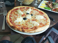 Pizza du Restaurant LESTIVANT à Saint-Martin-d'Ardèche - n°15