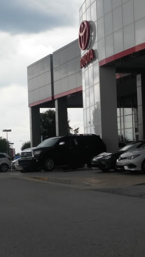 Toyota Dealer «Nalley Toyota Stonecrest», reviews and photos, 7969 Mall Pkwy, Lithonia, GA 30038, USA