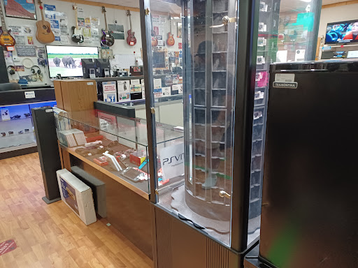 Pawn Shop «Lynchburg Pawn Shop Inc.», reviews and photos, 6115 Fort Ave, Lynchburg, VA 24502, USA