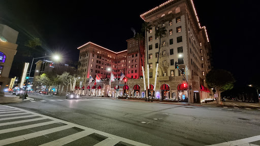 Shopping Mall «Rodeo Drive», reviews and photos, Rodeo Dr, Beverly Hills, CA 90212, USA