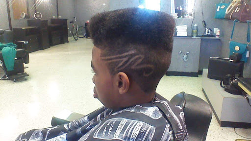 Barber Shop «n The cuT Barbershop», reviews and photos, 1664 S Chambers Rd, Aurora, CO 80017, USA