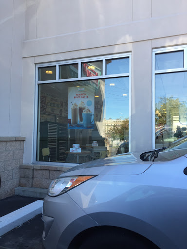 Bakery «Krispy Kreme Doughnuts», reviews and photos, 511 Moosic St, Scranton, PA 18505, USA