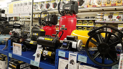 Hardware Store «Harbor Freight Tools», reviews and photos, 729 Colusa Ave b, Yuba City, CA 95991, USA