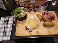 Raclette du Restaurant La Fruitière Cuisine Gourmande à La Clusaz - n°10
