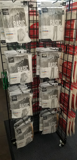 Sporting Goods Store «Big 5 Sporting Goods - Petaluma», reviews and photos, 105 N McDowell Blvd, Petaluma, CA 94954, USA