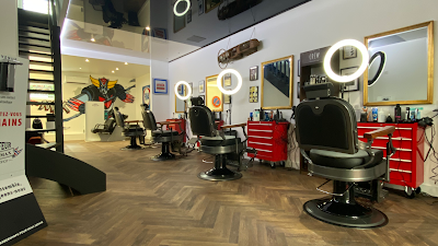 Coiffeur chez Max TOURLAVILLE à Cherbourg-en-Cotentin