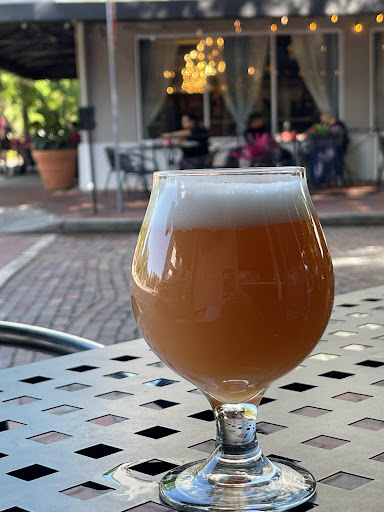 Wine Bar «Eola Wine Co», reviews and photos, 430 E Central Blvd, Orlando, FL 32801, USA