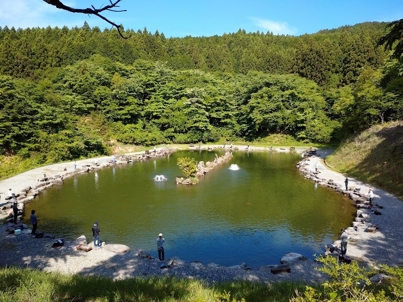 戸神の池