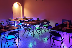 Hangout Hut - Houston Event Venue Party House & Small Event Space (better than a Party Hall)