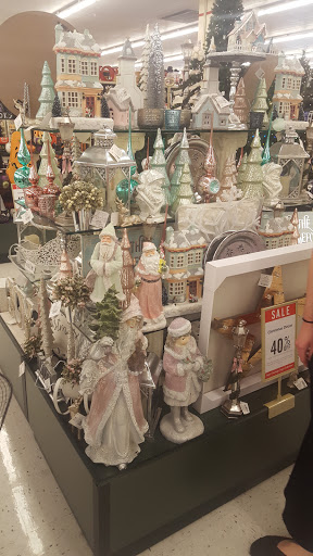 Craft Store «Hobby Lobby», reviews and photos, 1146 Hickory Point Mall, Forsyth, IL 62535, USA