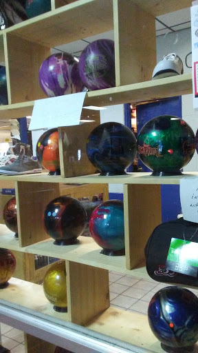 Bowling Alley «Sky Lanes Asheville», reviews and photos, 1477 Patton Ave, Asheville, NC 28806, USA