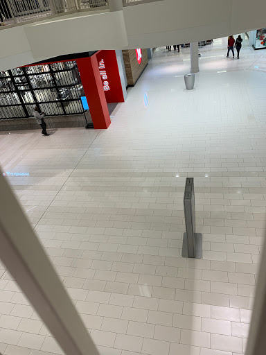 Sportswear Store «lululemon athletica», reviews and photos, 152 South Avenue, Bloomington, MN 55425, USA