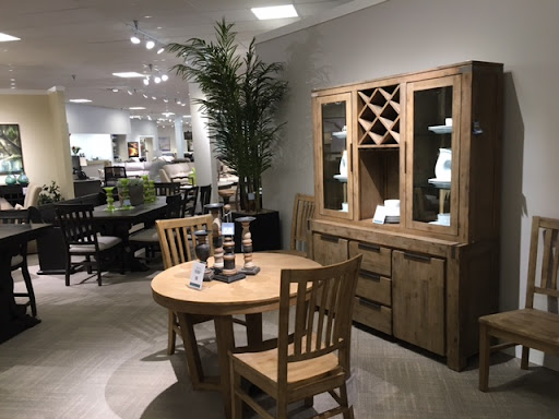 Furniture Store «Havertys Furniture», reviews and photos, 1918 Browns Bridge Rd, Gainesville, GA 30501, USA