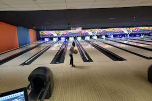 10 Pin Alley image