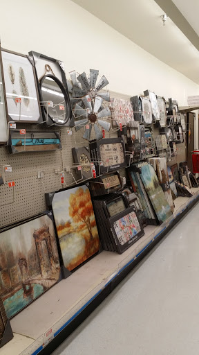 Discount Store «Big Lots», reviews and photos, 3621 N Josey Ln, Carrollton, TX 75007, USA