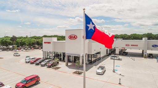 Car Dealer «Huffines Kia Corinth», reviews and photos, 5150 S Interstate 35 E, Denton, TX 76210, USA