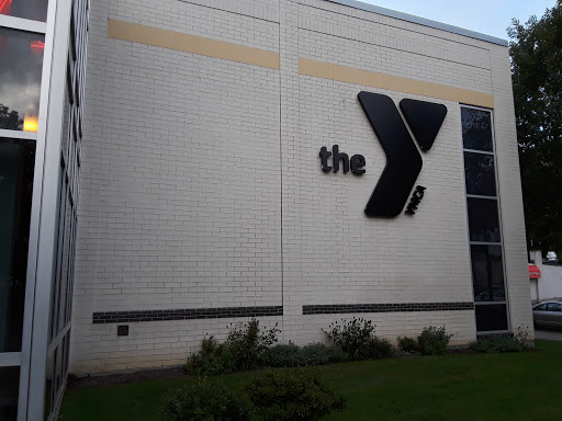 Youth Organization «Oak Square YMCA», reviews and photos, 615 Washington St, Brighton, MA 02135, USA