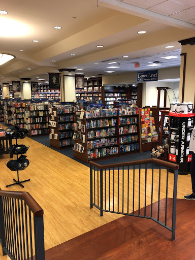 Book Store «Yale University Bookstore», reviews and photos, 77 Broadway, New Haven, CT 06511, USA