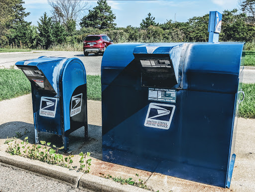 Post Office «United States Postal Service», reviews and photos, 45601 S Interstate 94 Service Dr, Belleville, MI 48111, USA