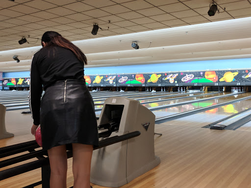 Bowling Alley «Lisle Lanes», reviews and photos, 4920 Lincoln Ave, Lisle, IL 60532, USA