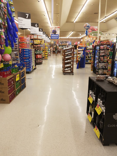 Grocery Store «Albertsons», reviews and photos, 19007 S Beavercreek Rd, Oregon City, OR 97045, USA