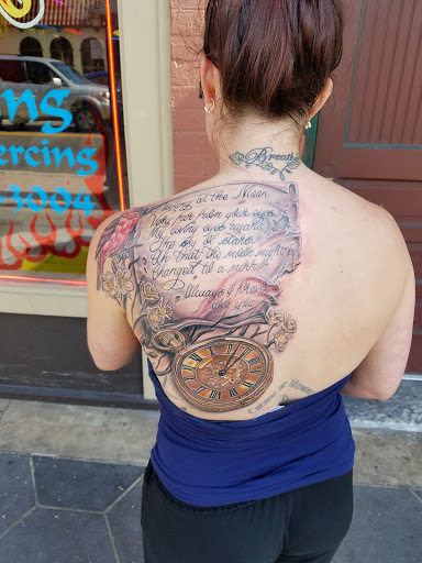 Tattoo Shop «Las Vegas Tattoo Co», reviews and photos, 1829 E 7th Ave, Tampa, FL 33605, USA
