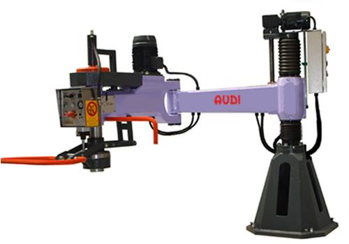 Audi. Fabricante de maquinaria en Arenys de Munt, Barcelona