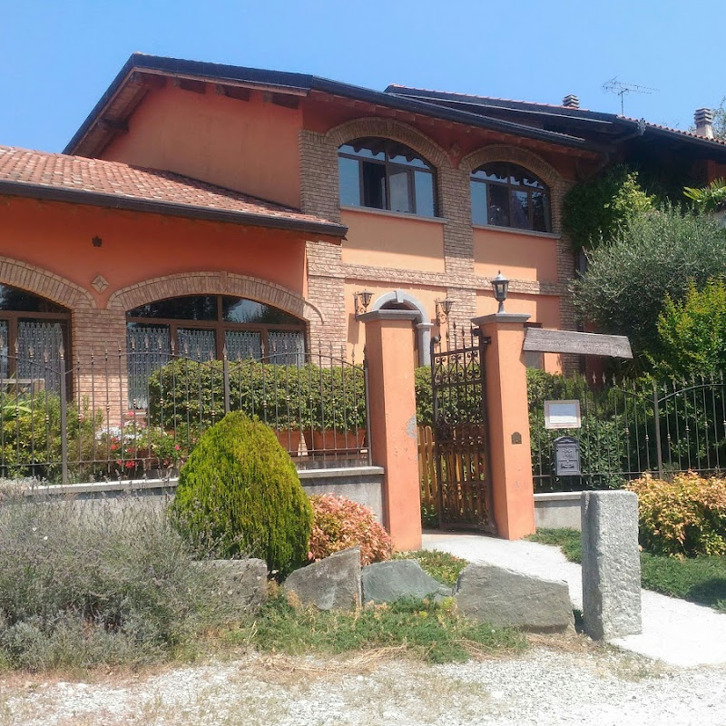 Cascina Branca Azienda Agrituristica Di Pietro Branca