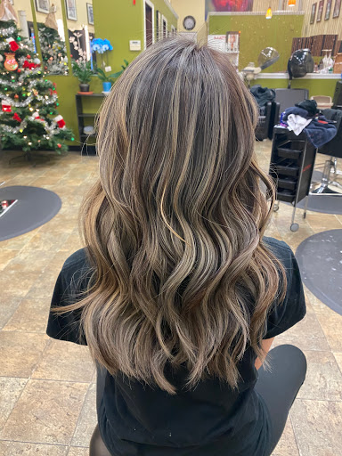 Hair Salon «Auburn Happy Hair Salon», reviews and photos, 1811 Howard Rd, Auburn, WA 98002, USA