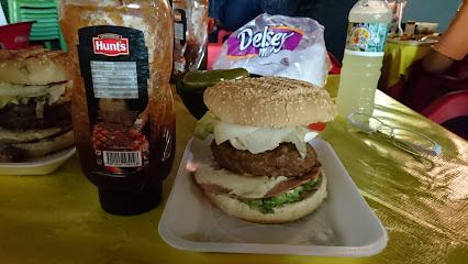 Mau Burger
