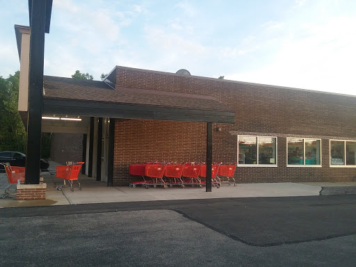 Discount Store «Big Lots», reviews and photos, 1211 Tower Blvd, Lorain, OH 44053, USA