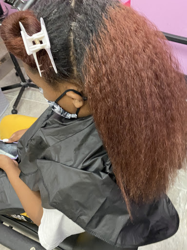 Beauty Salon «Style Dominican Hair Salon», reviews and photos, 4447 Crain Hwy, White Plains, MD 20695, USA